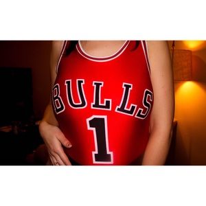 Bulls one piece